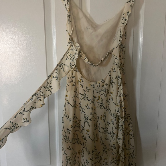 Avondale Dress (yellow floral) - Picture 5 of 13